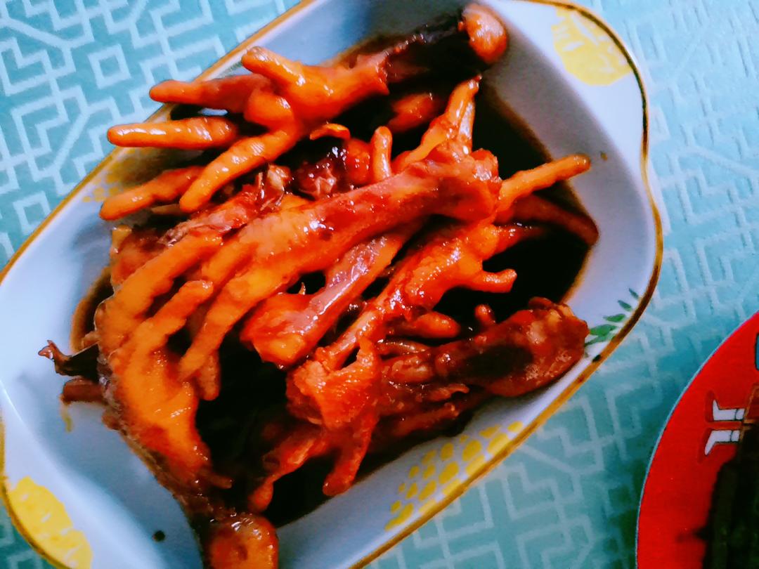 “销魂”卤鸡爪