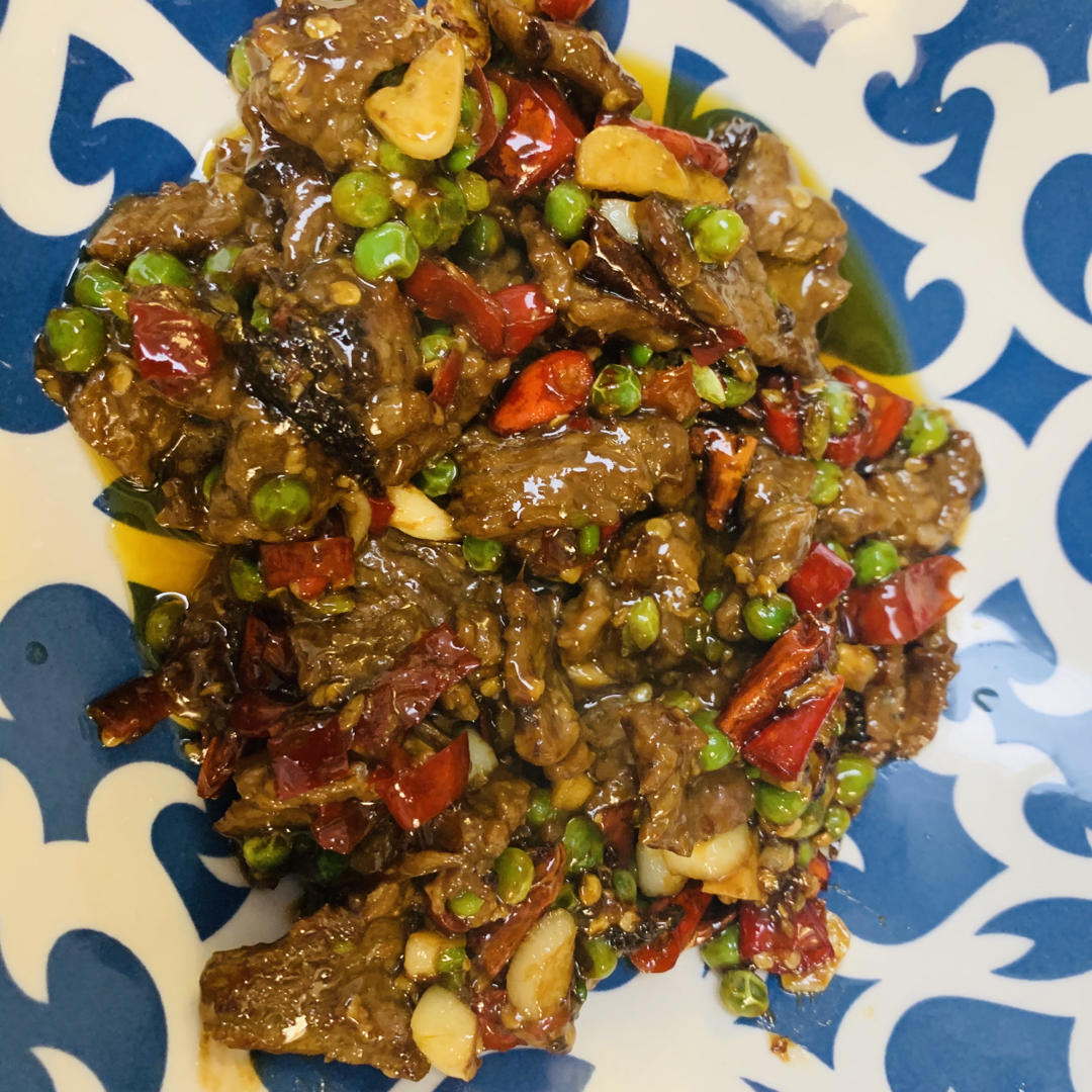 小炒牛肉（肉嫩味香）