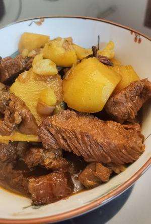 土豆炖牛肉的做法 步骤13