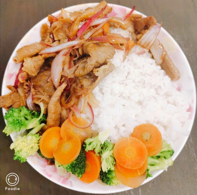 肥牛饭