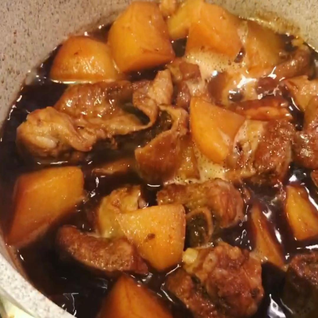 排骨炖土豆