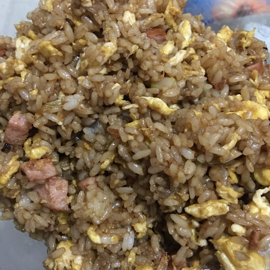 酱油炒饭(超级简单)
