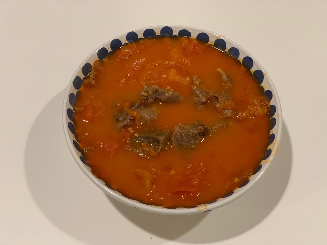 西红柿炖牛肉，酸酸的开胃菜