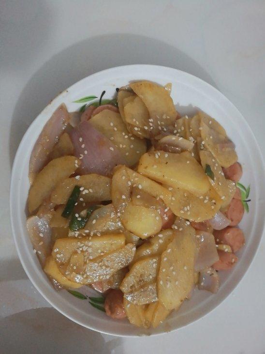 洋葱炒土豆