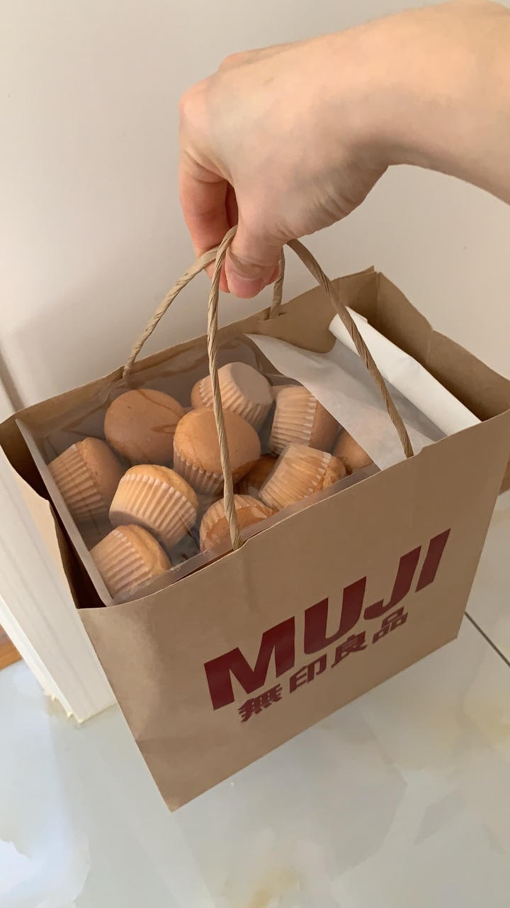 【视频食谱】一口一个小小鸡蛋糕