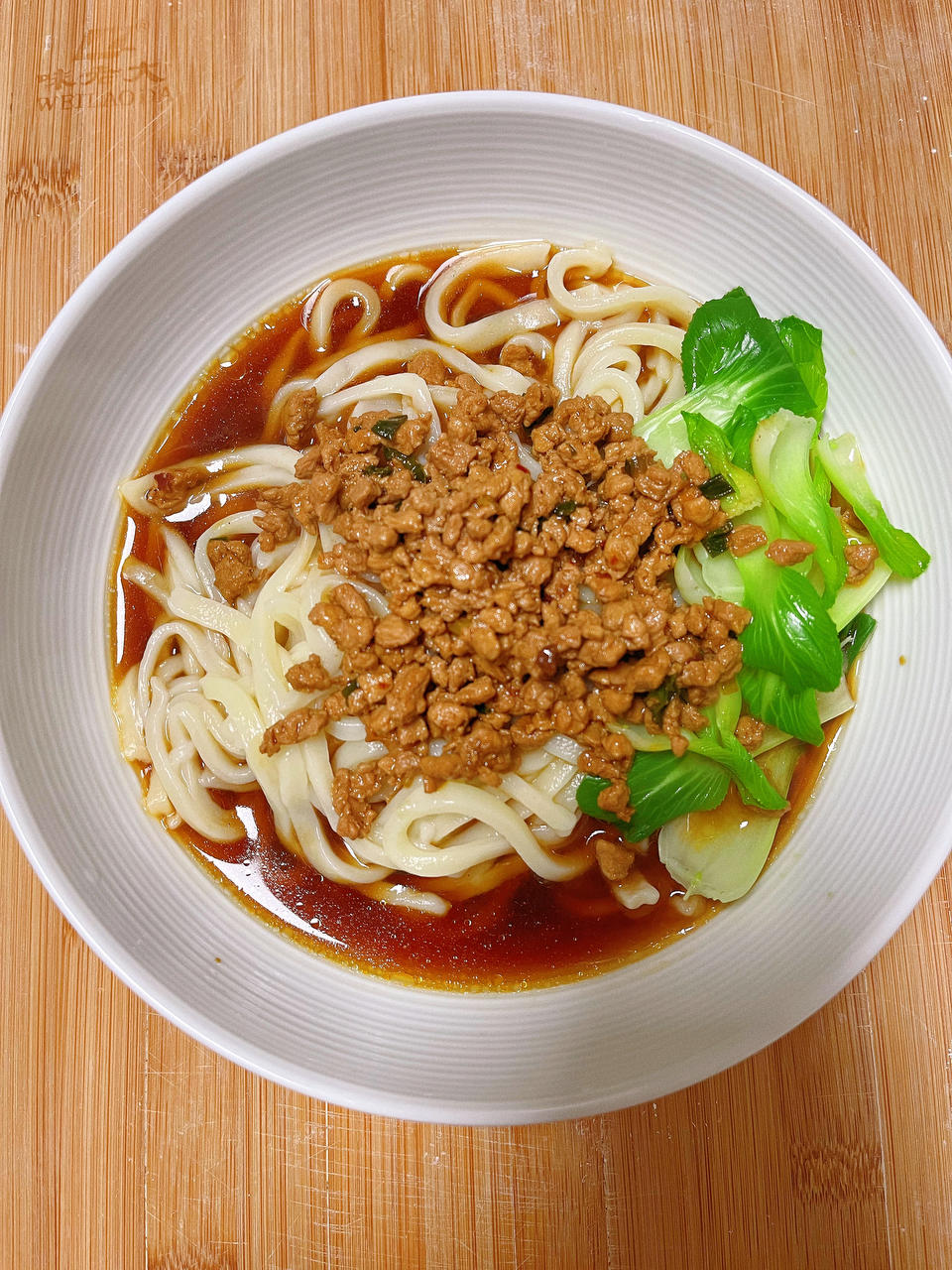 【小高姐】手擀肉臊面  手工做出口感劲道的擀面条
