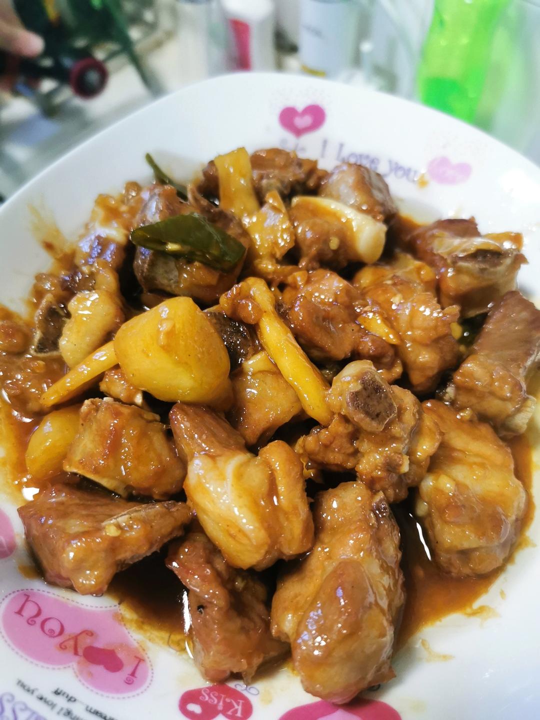 子梅排骨，老人小孩都能照顾到