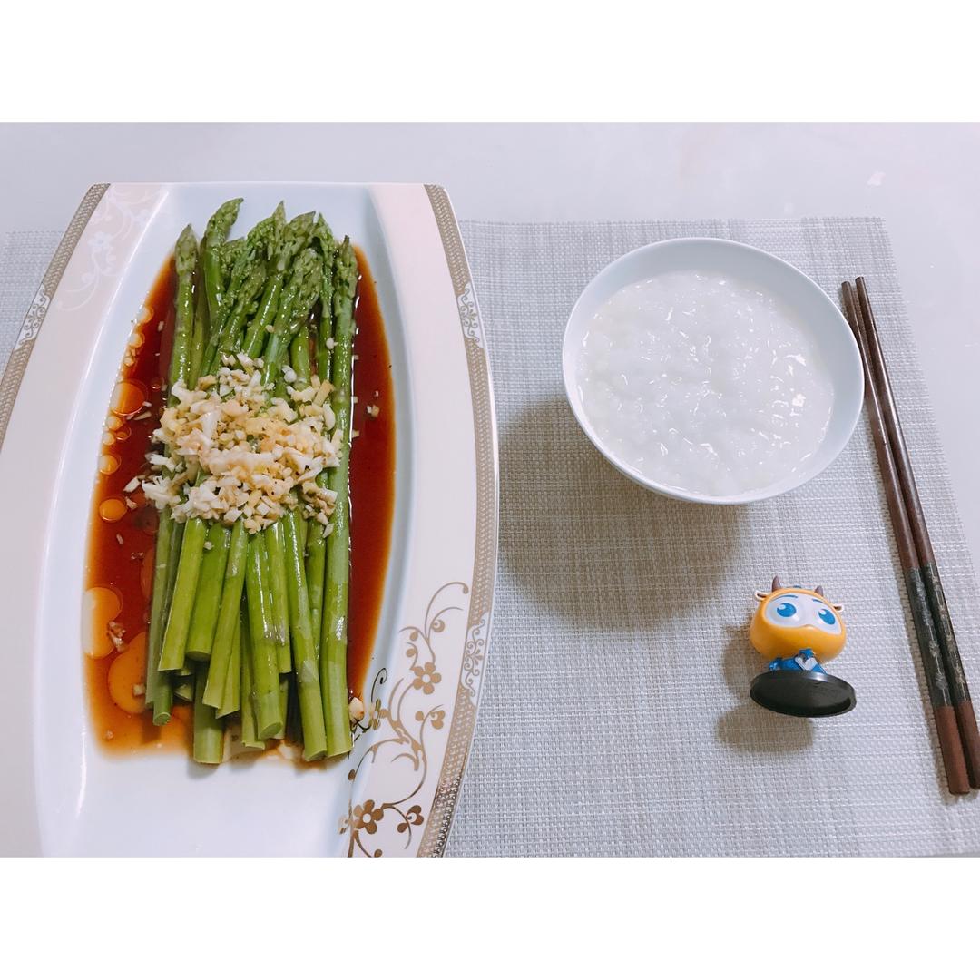 鲜味油淋芦笋