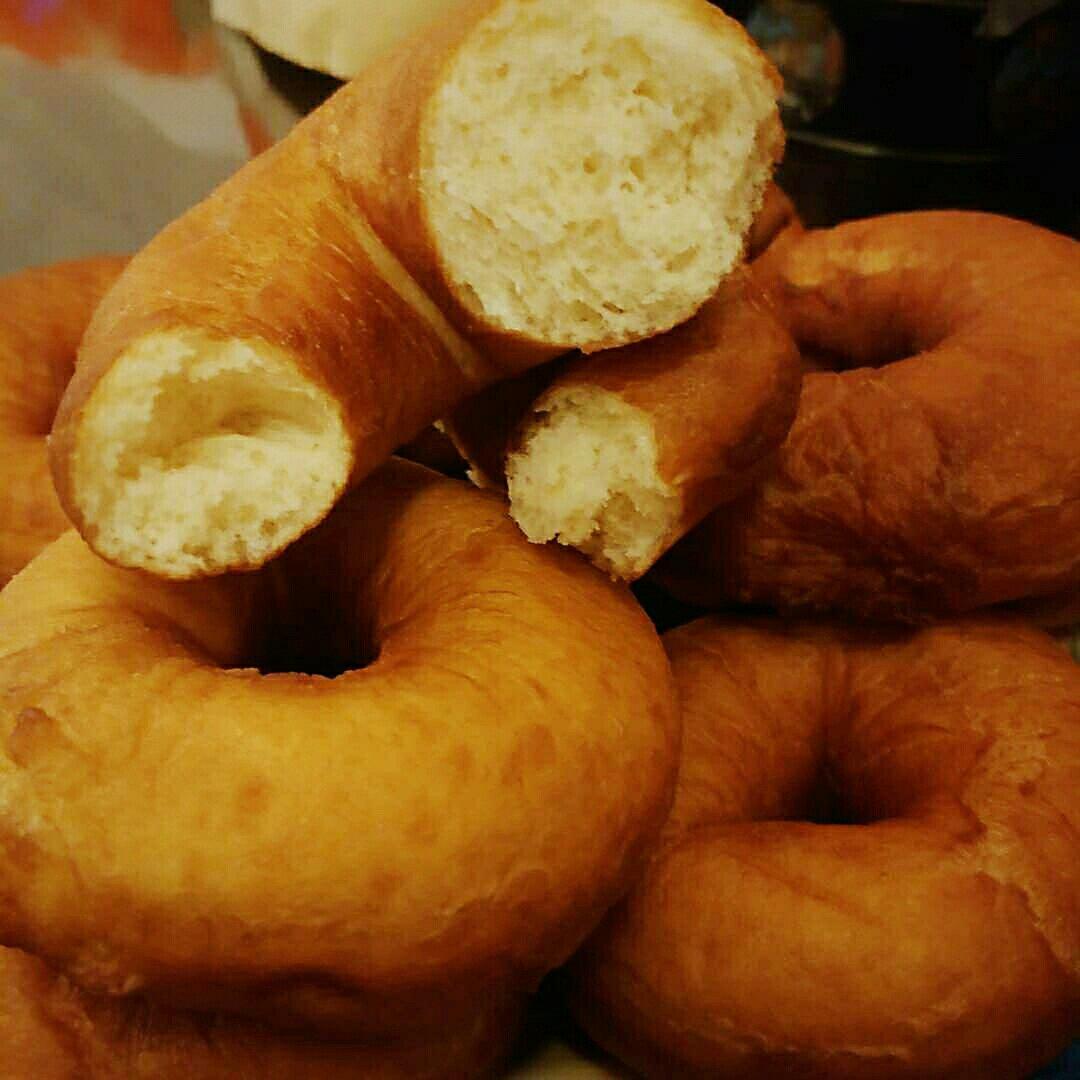 多拿滋甜甜圈&扭扭面包&豆沙面包