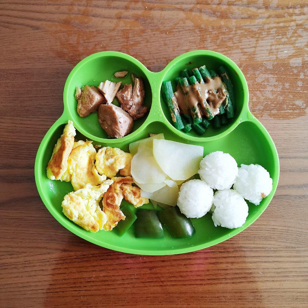 辅食