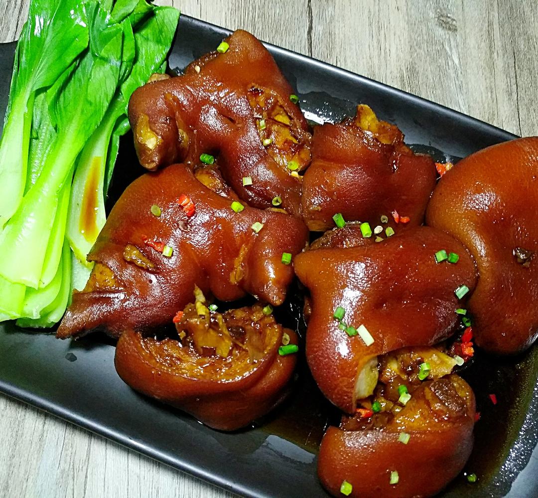 【电饭煲猪蹄】