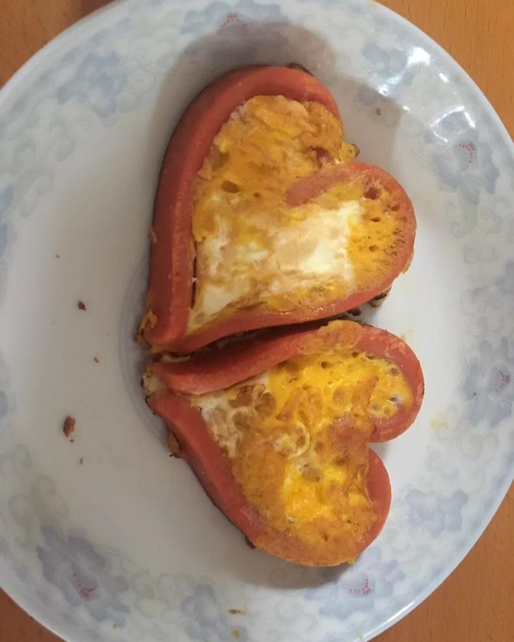 丽丽1a做的爱心早餐.