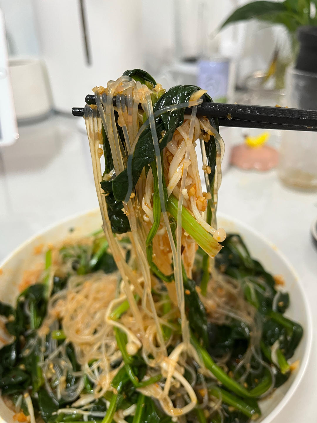 万能凉拌菜料汁（凉拌菠菜粉丝）