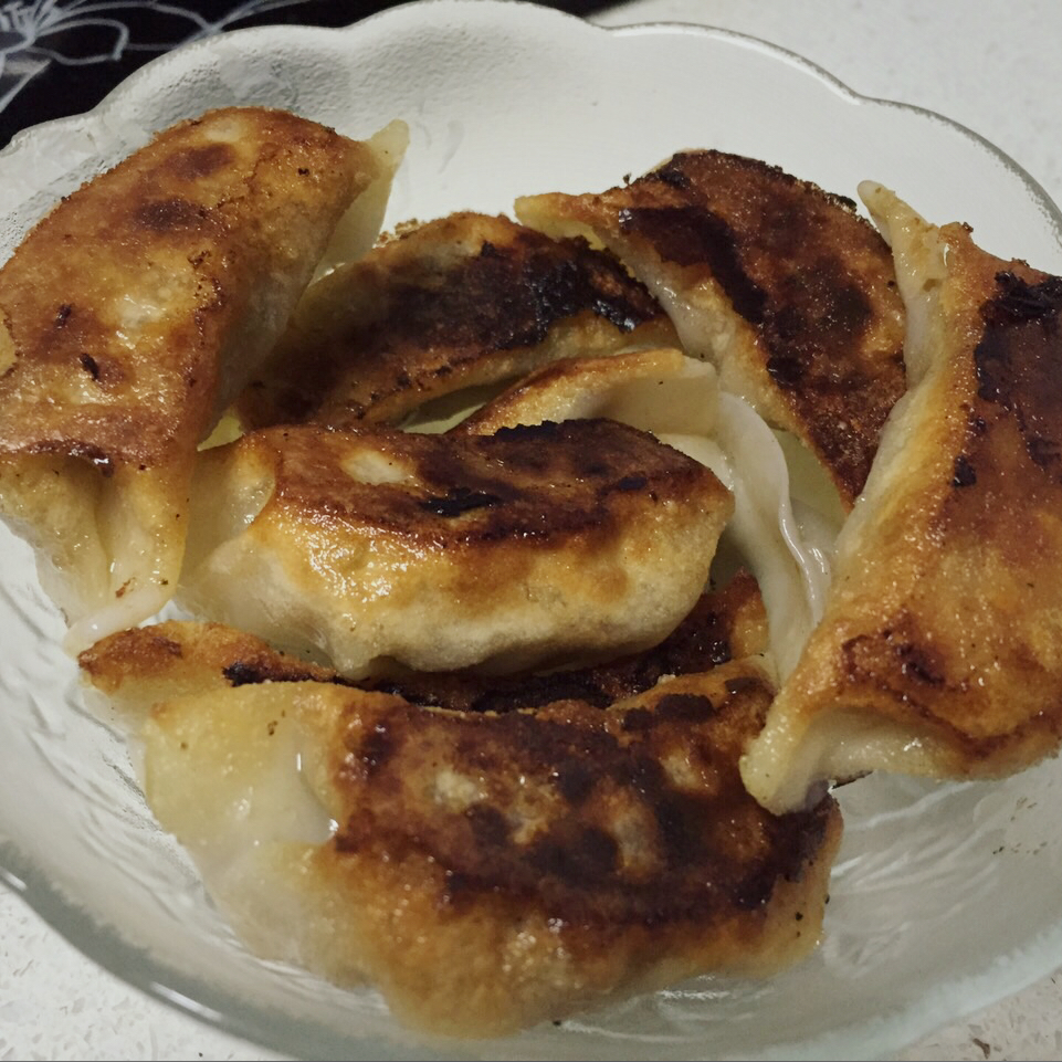 锅贴饺子