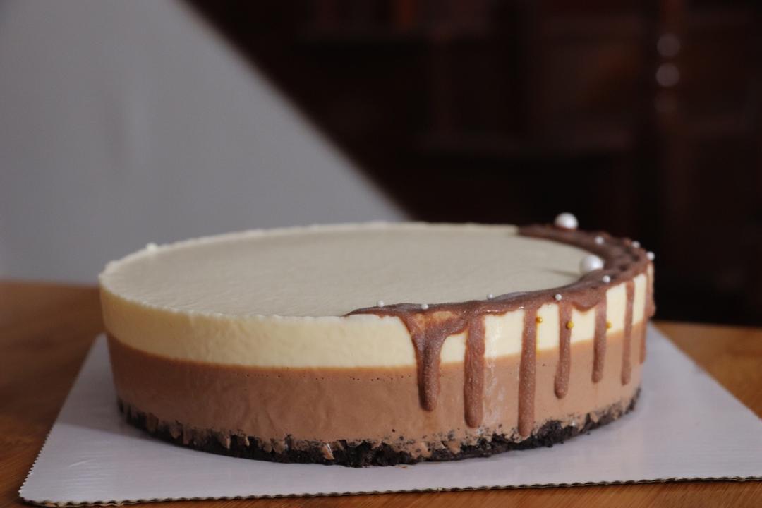 黑白巧克力慕斯蛋糕