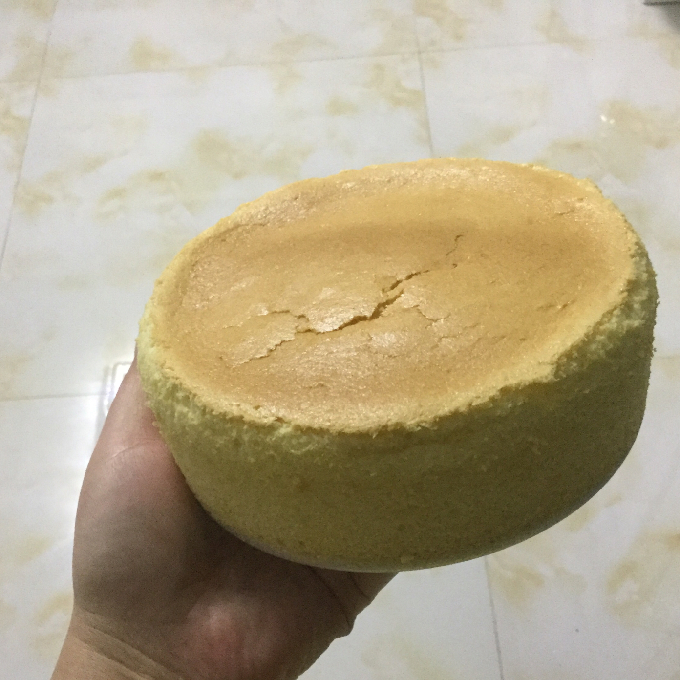 6寸原味戚风蛋糕