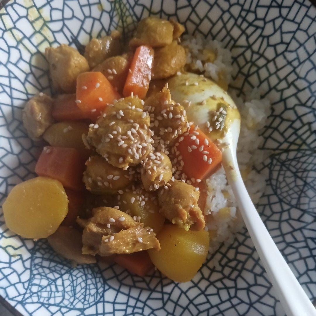 零失败日式咖喱鸡肉饭！！最正宗日本家庭做法！简单又好吃！