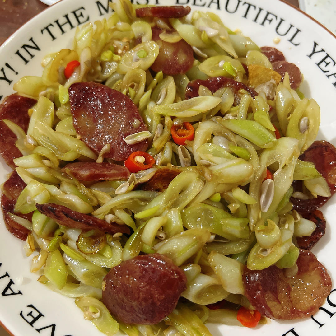 家常菜—四季豆炒腊肠