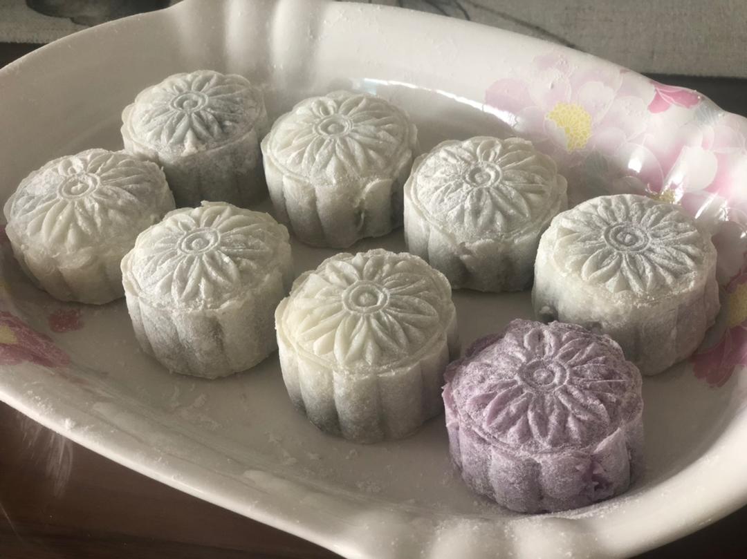 好吃到哭的冰皮月饼（细腻绿豆沙/榴莲）