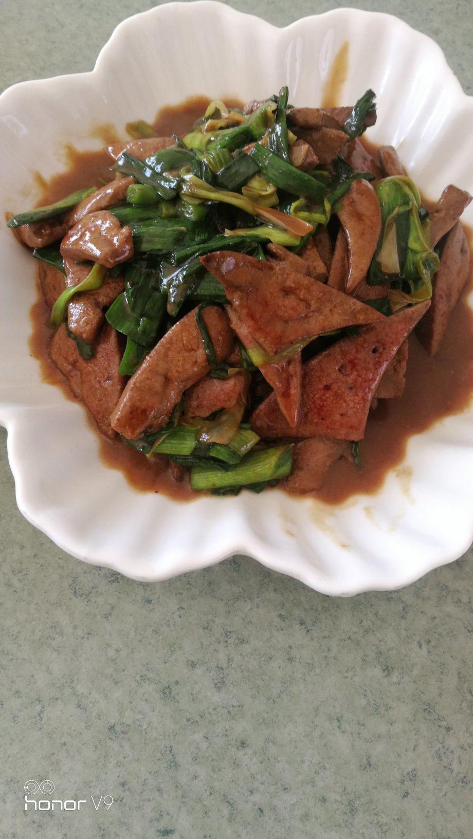 大蒜炒猪肝