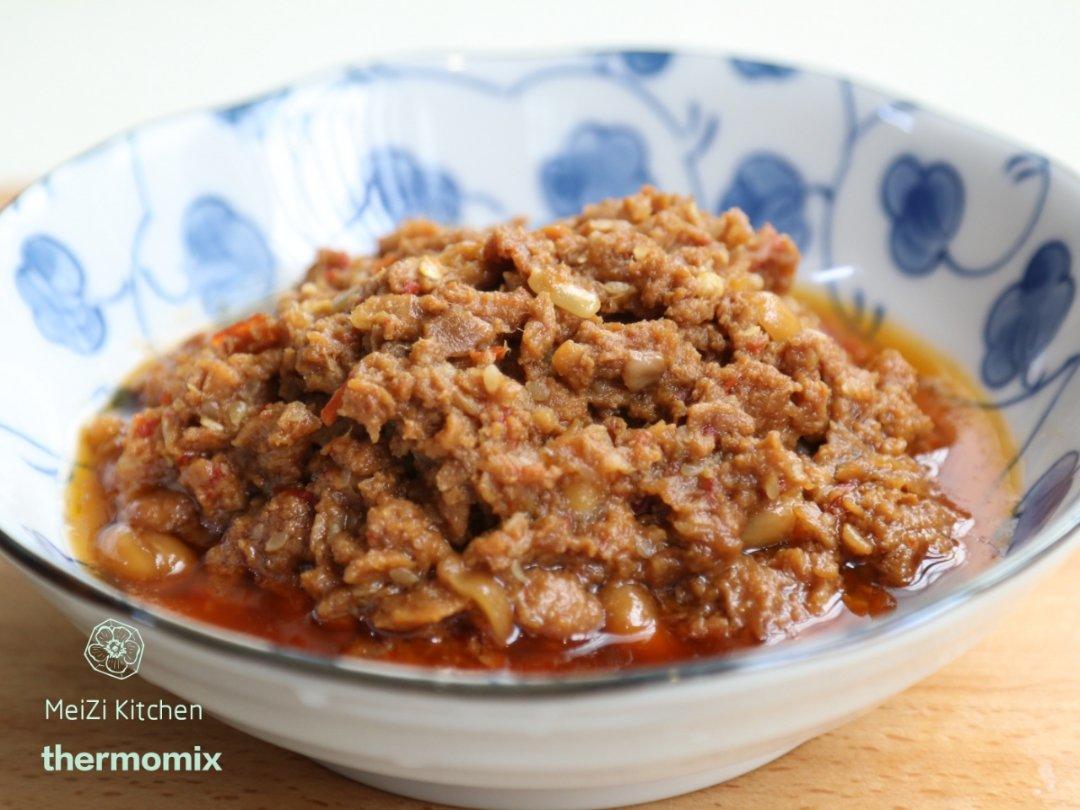 香辣牛肉酱，看了的人都默默去买材料
