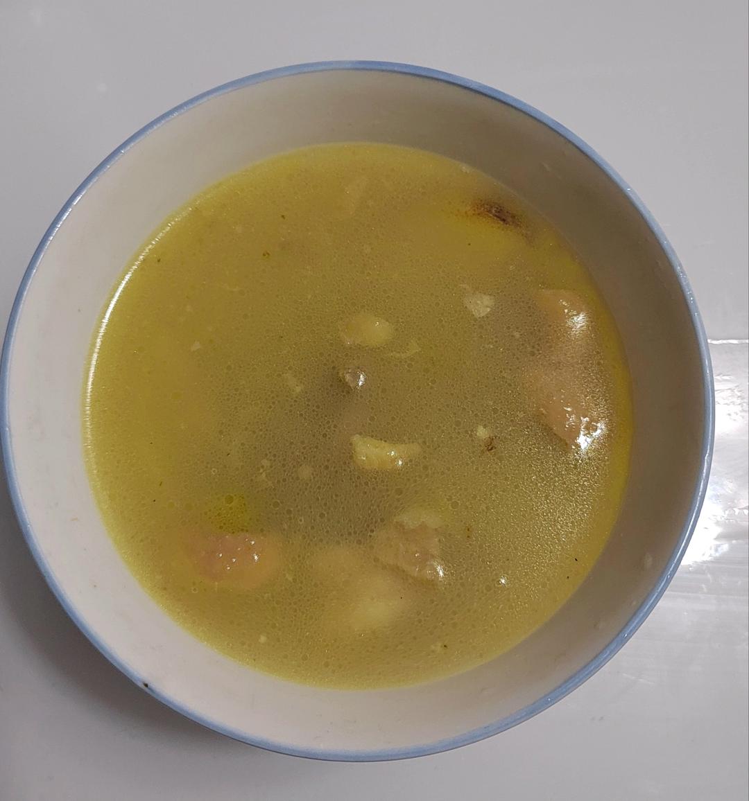 鲜美无敌：清炖鸡汤🐔