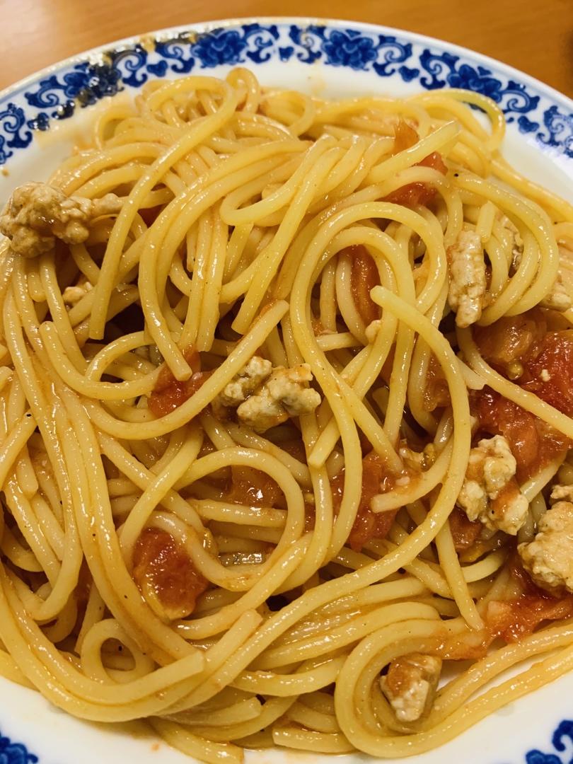 jennnnnny做的虾仁蕃茄意大利面