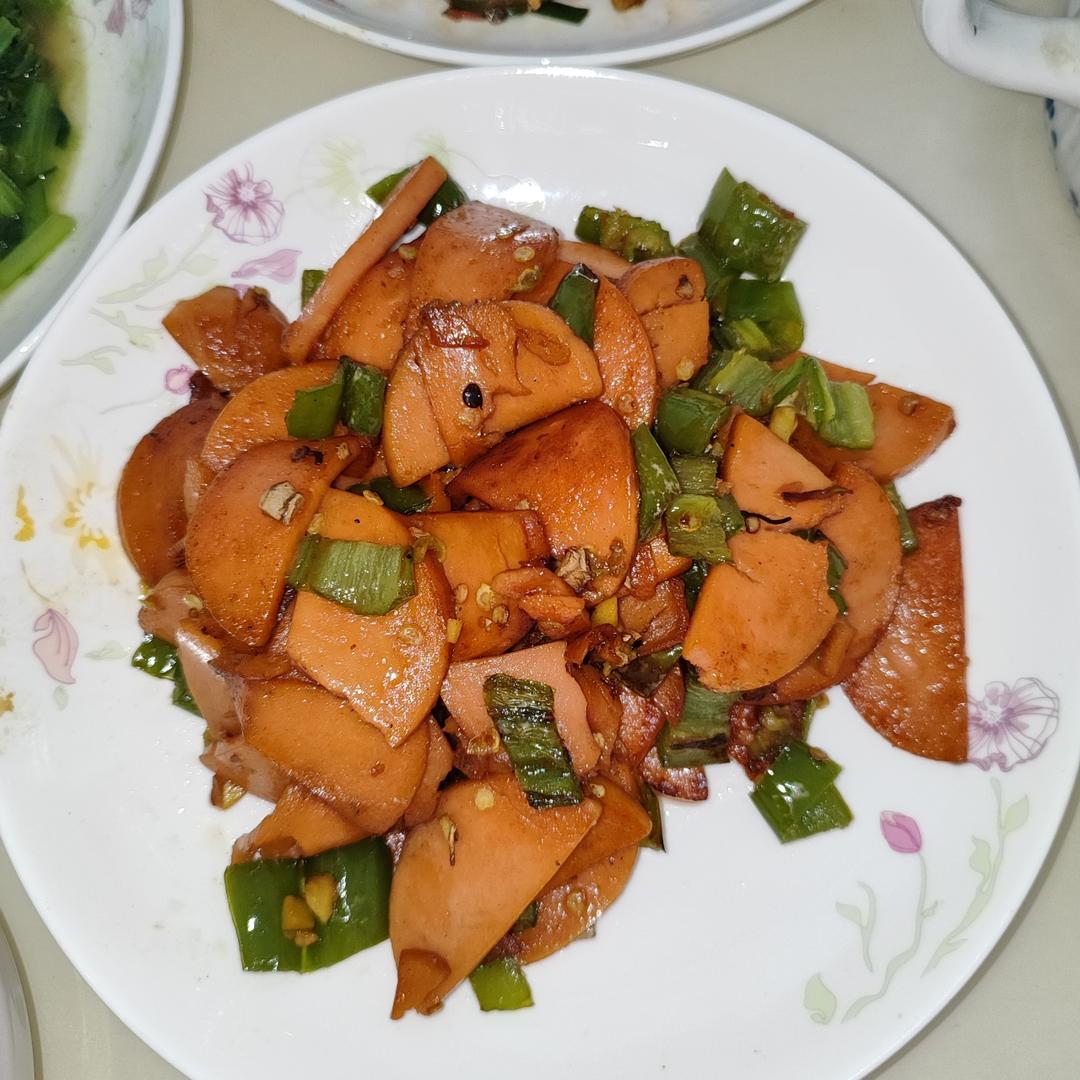 青椒炒香肠