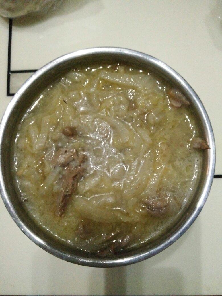 五花肉炖酸菜【最爱妈妈菜】