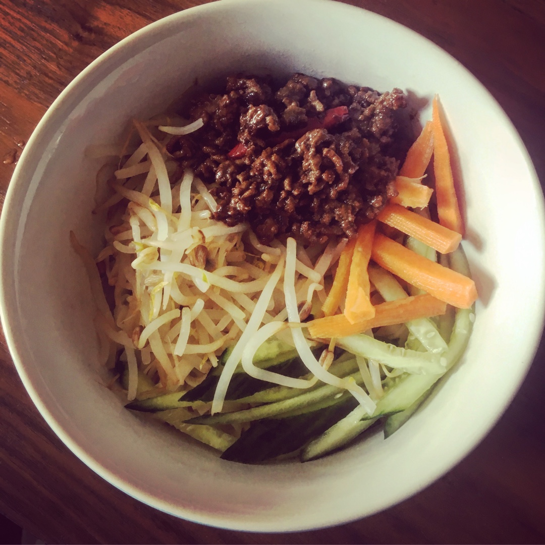 正宗老北京炸酱面