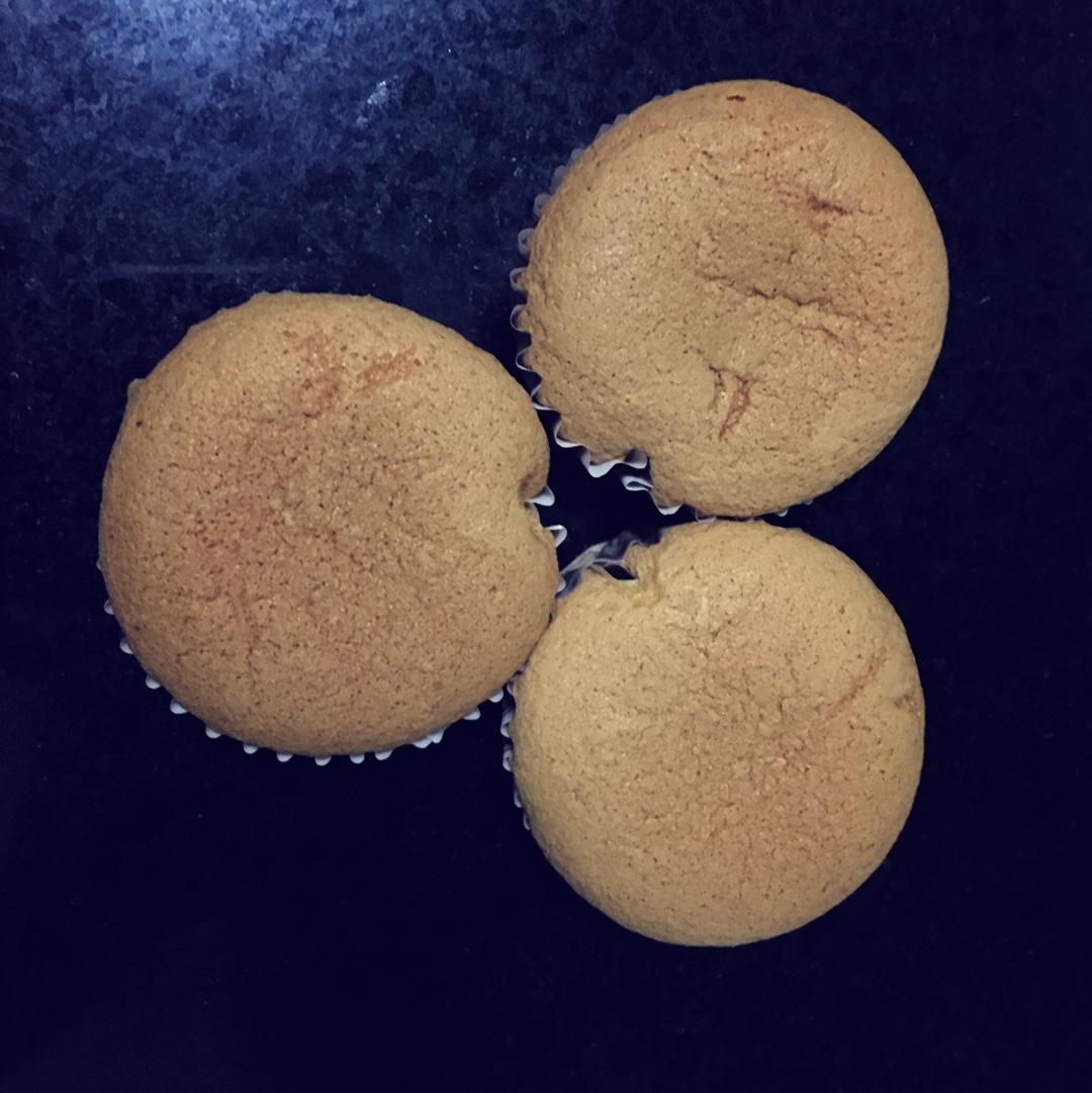 视频菜谱-纸杯蛋糕