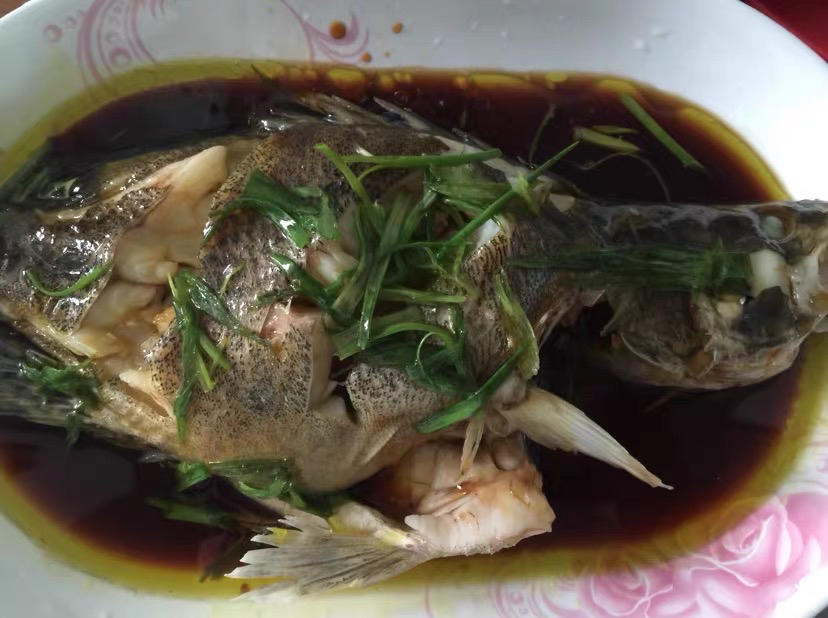 味好美青花椒蒸鲈鱼|鲜嫩美味