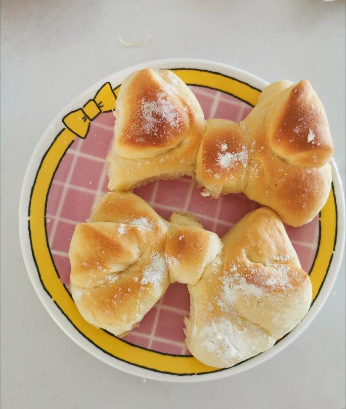 软萌可爱的蝴蝶结🎀面包