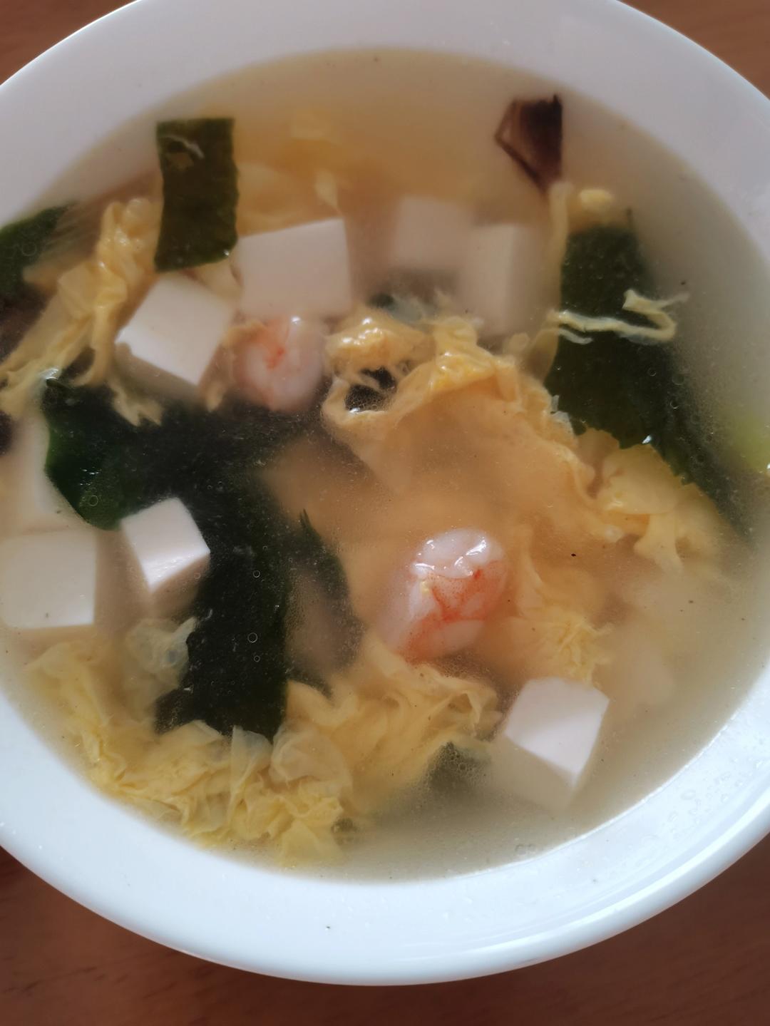 孩子增高汤 | 虾仁豆腐裙带菜汤