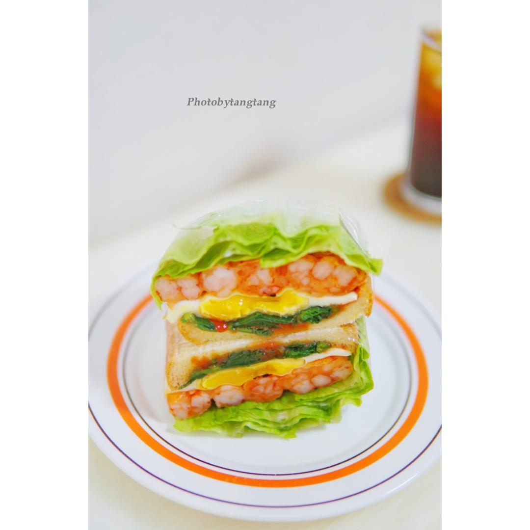 （我的减脂早餐36💕）只需要一片吐司的『沼三明治』菠菜玉米虾仁鸡蛋