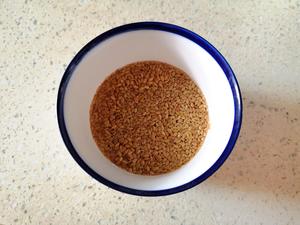 亚麻籽/奇亚籽 椰子油吐司（烫种，一次发酵）的做法 步骤2