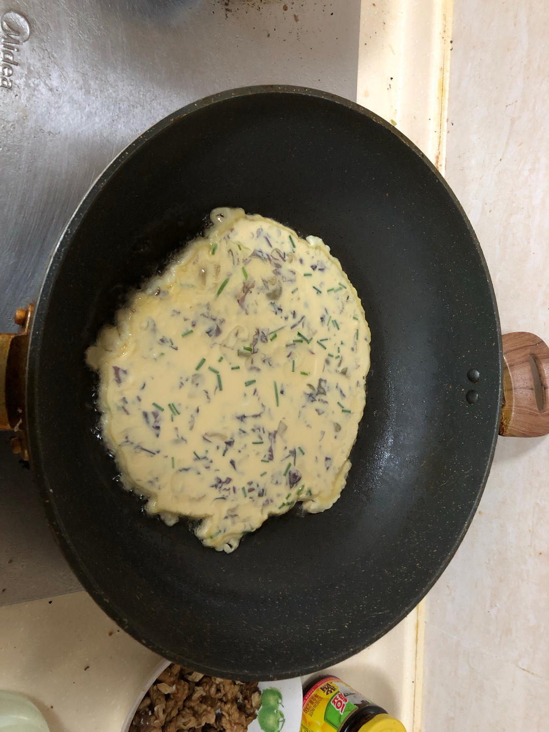 不粘粉，不揉面，5分钟就能搞定的鸡蛋饼