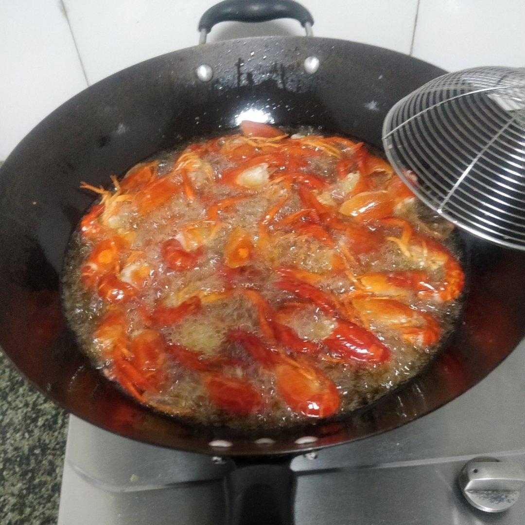 厨师长教你：“麻辣小龙虾”的家常做法 ,好吃的停不下来