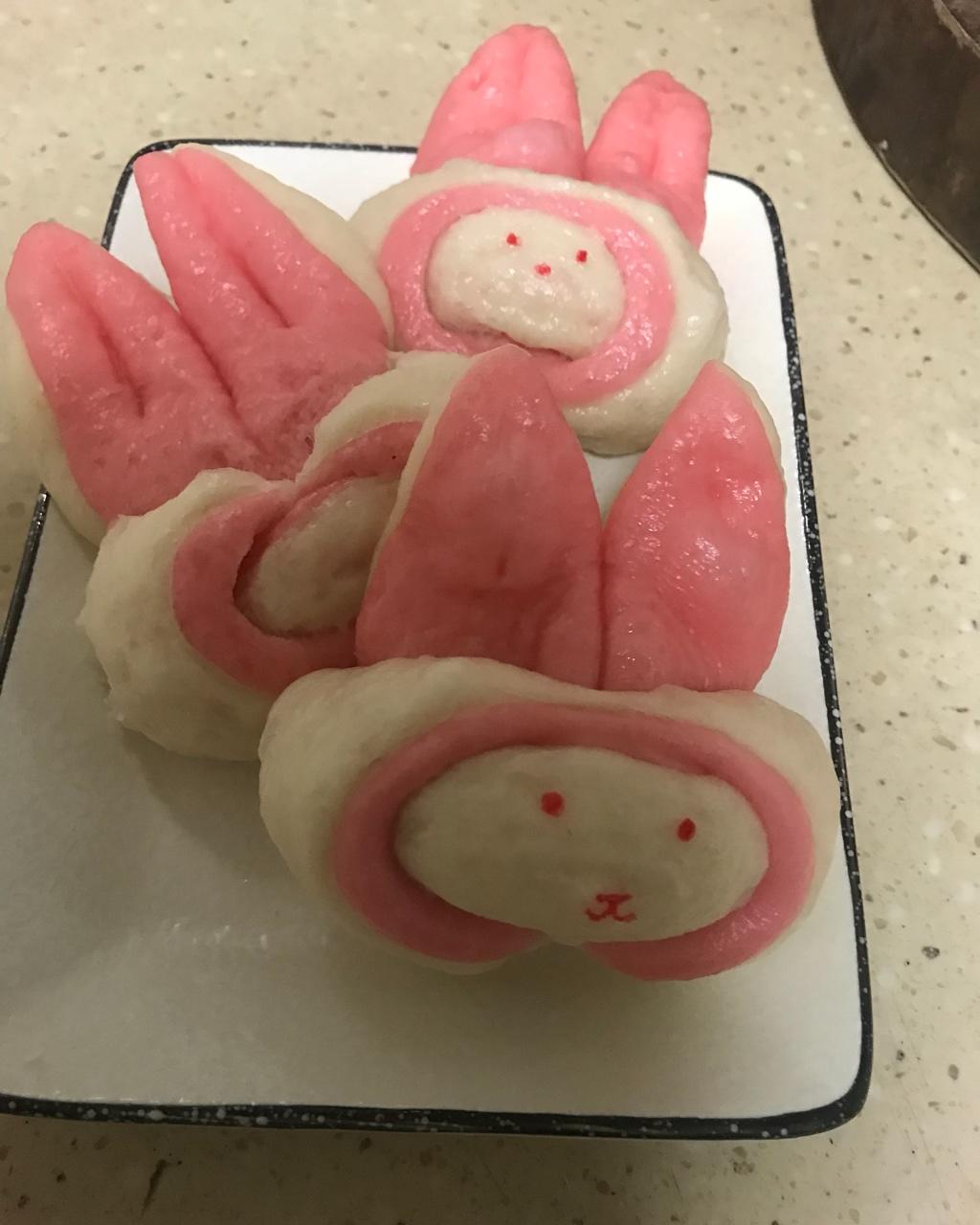 卡通兔子馒头
