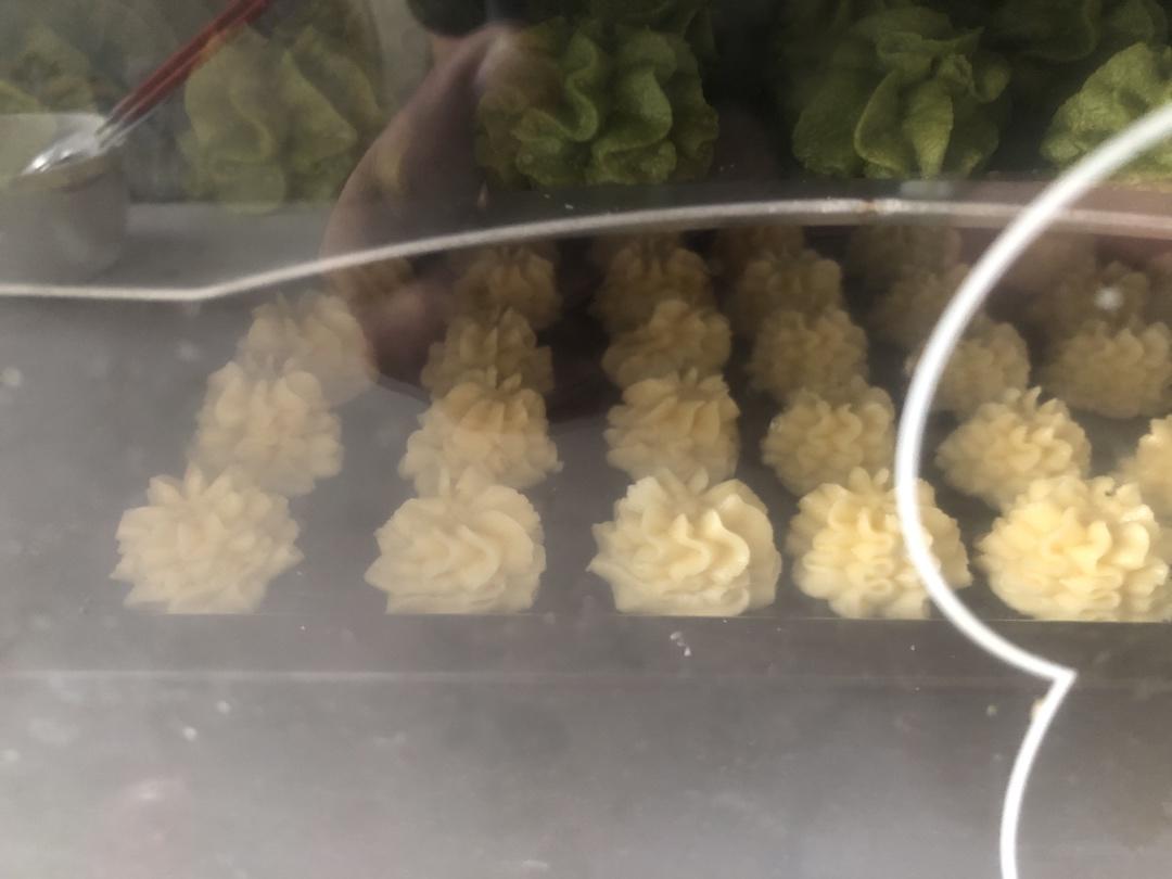 一抿即化酥到掉渣的珍妮曲奇云顶小花/烘焙视频饼干篇1