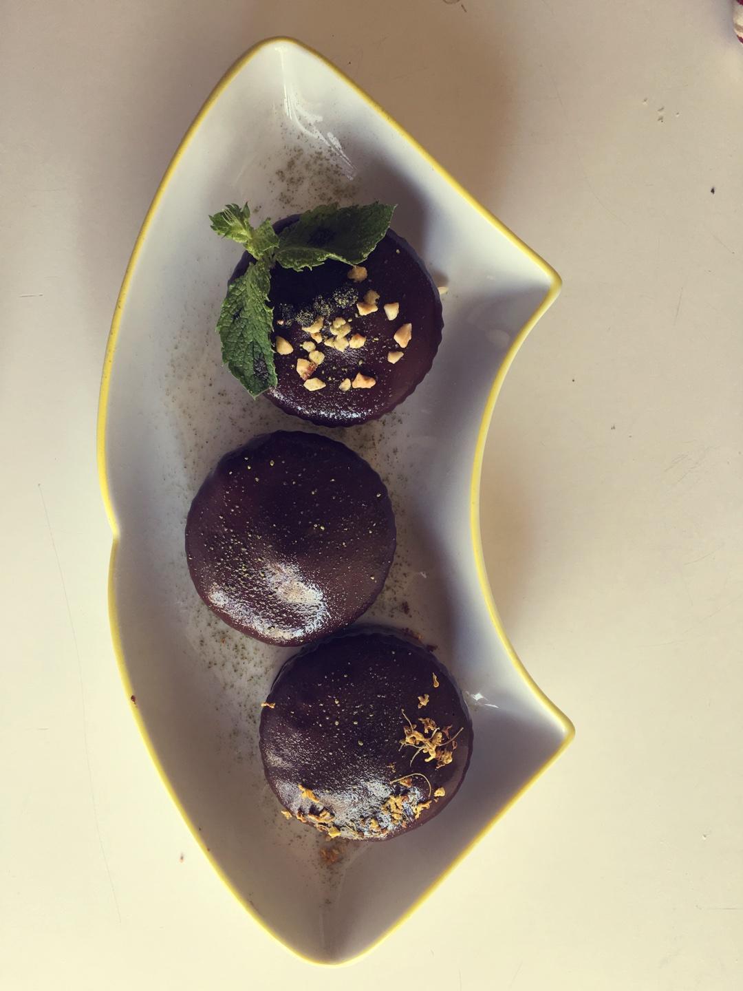 淋酱咖啡坚果蛋糕“越”的做法