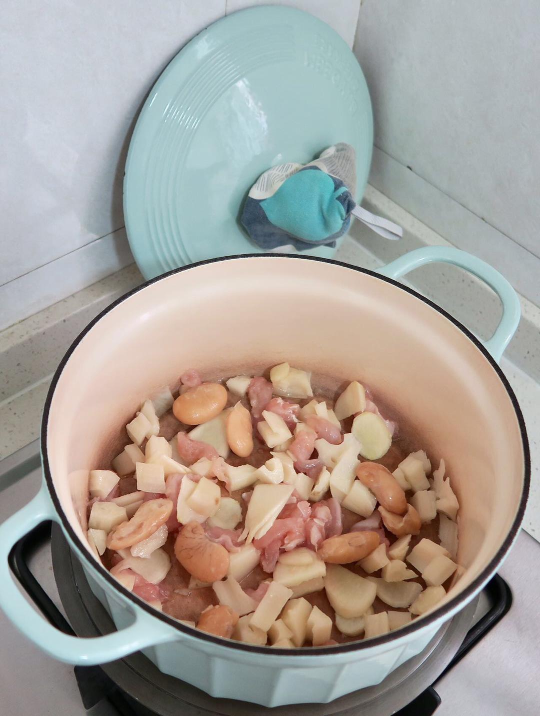小吊梨汤【5-6月北鼎养生壶食谱】