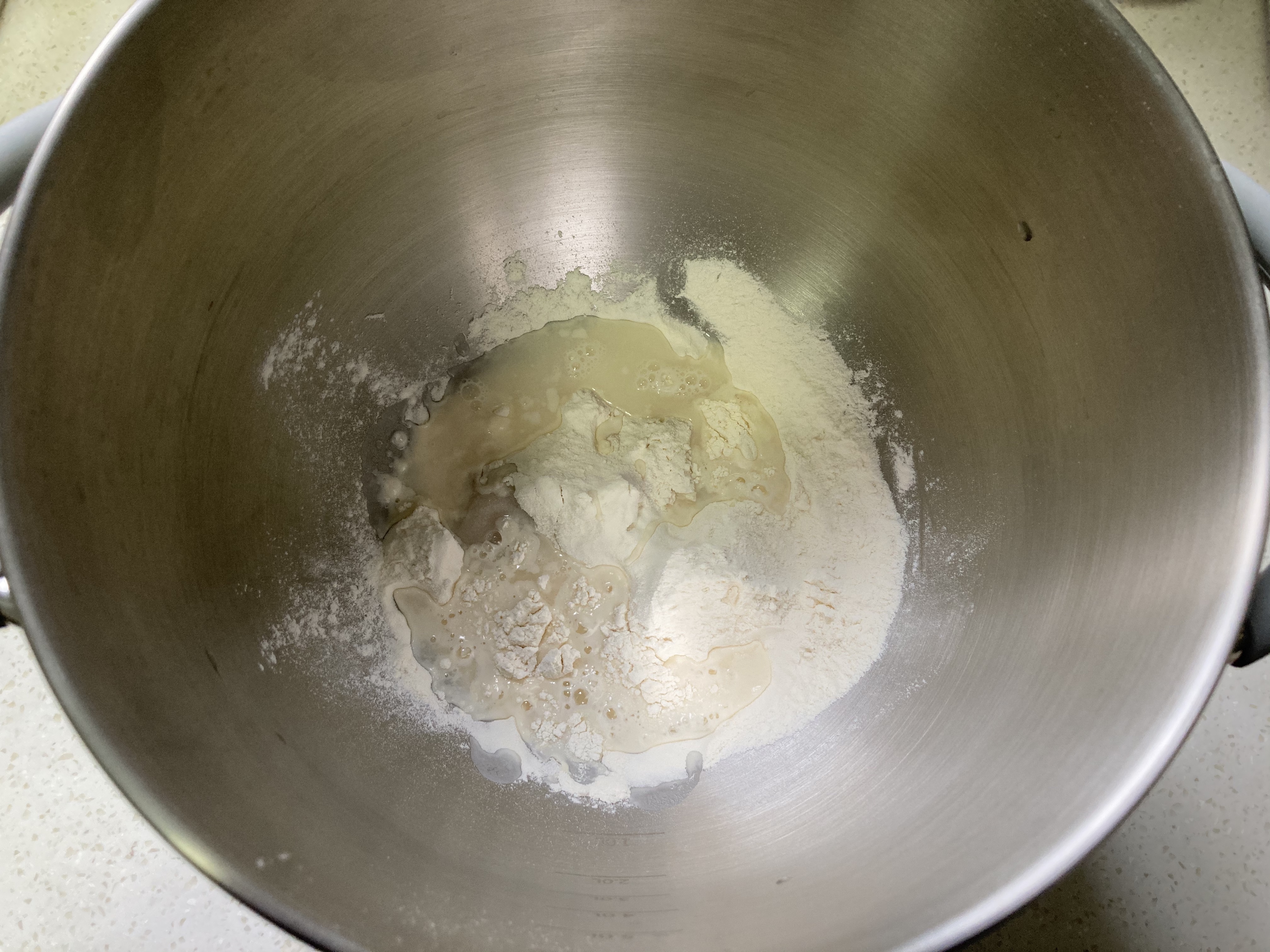 酥到掉渣的紫薯芋泥蛋黄酥的做法 步骤5