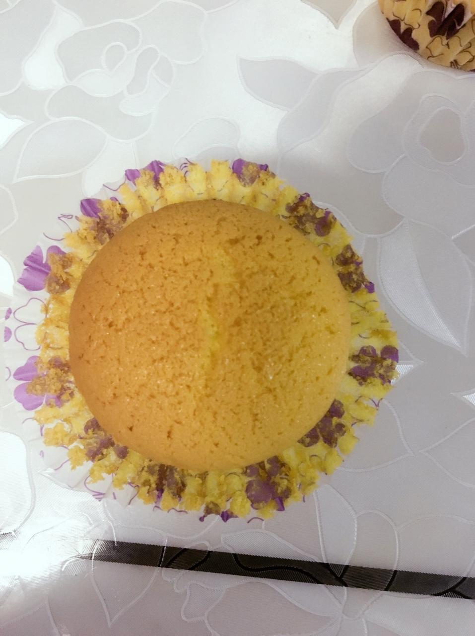 全蛋海绵纸杯蛋糕