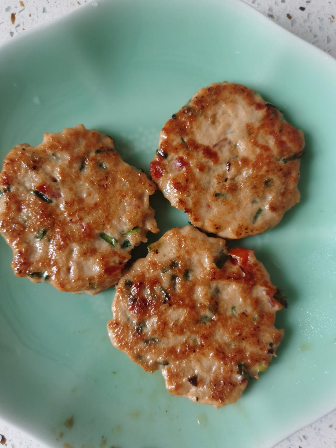 减肥餐低脂鸡胸肉饼