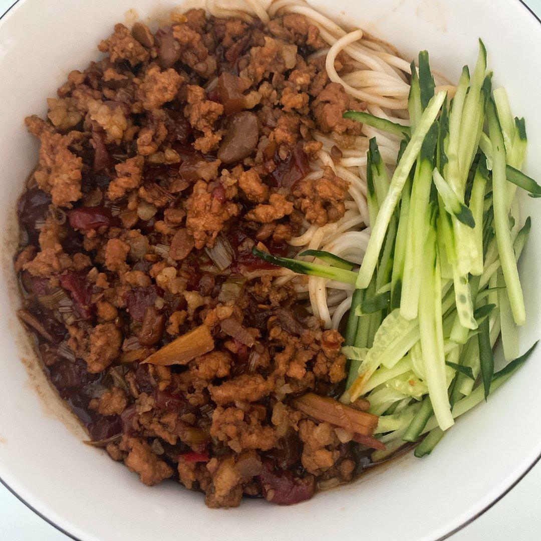 简单快手家常版炸酱面