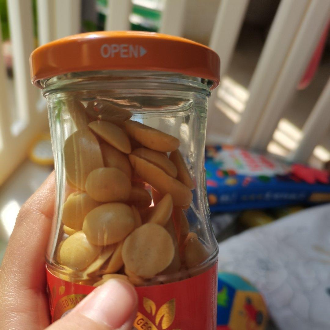 入口即化的无添加蛋黄溶豆