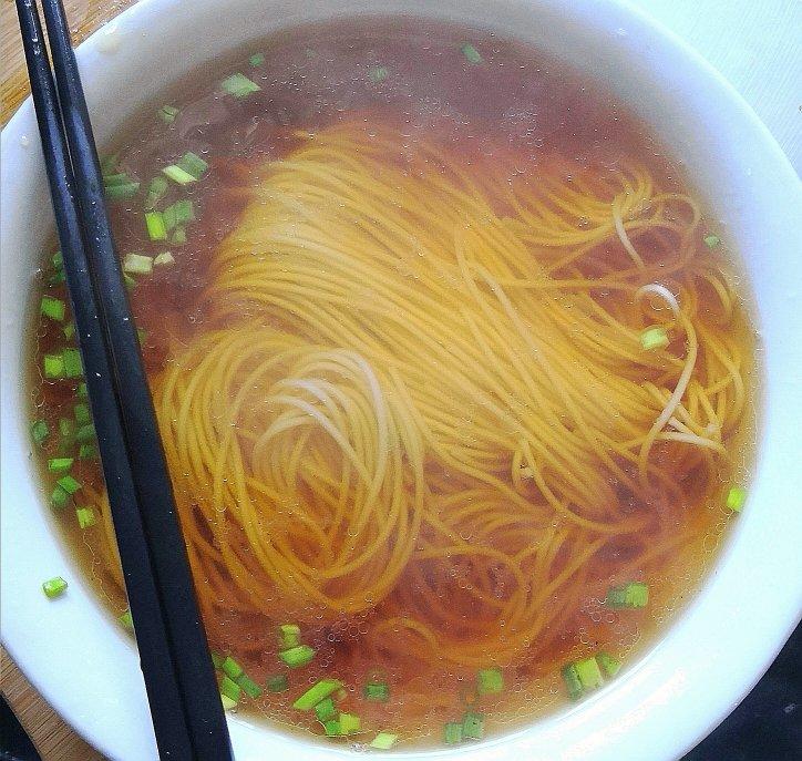 五分钟搞定一碗热乎乎的阳春面