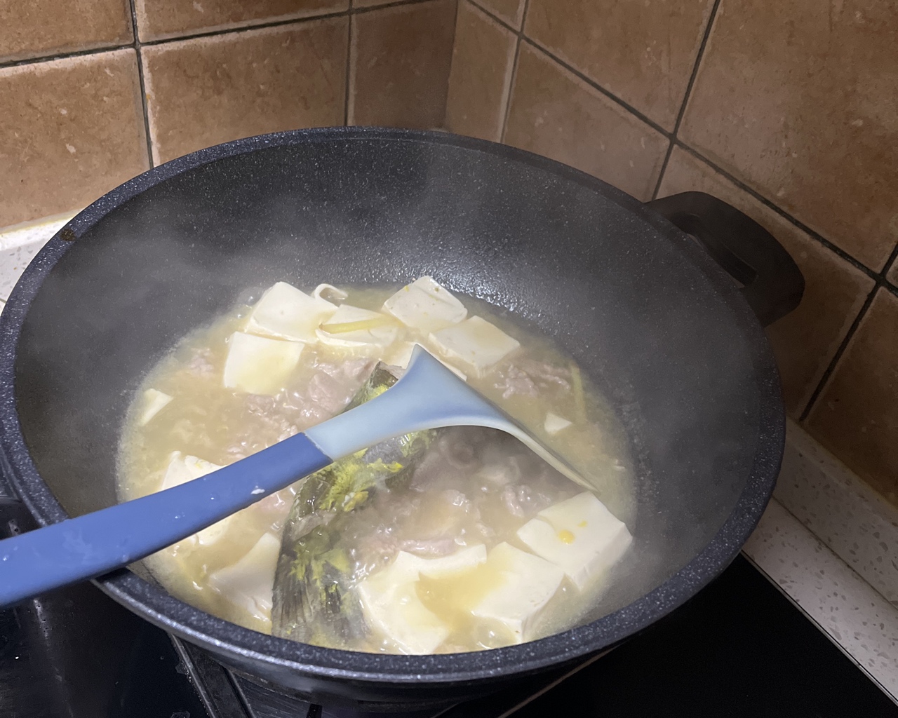 黄甲鱼豆腐汤的做法 步骤5