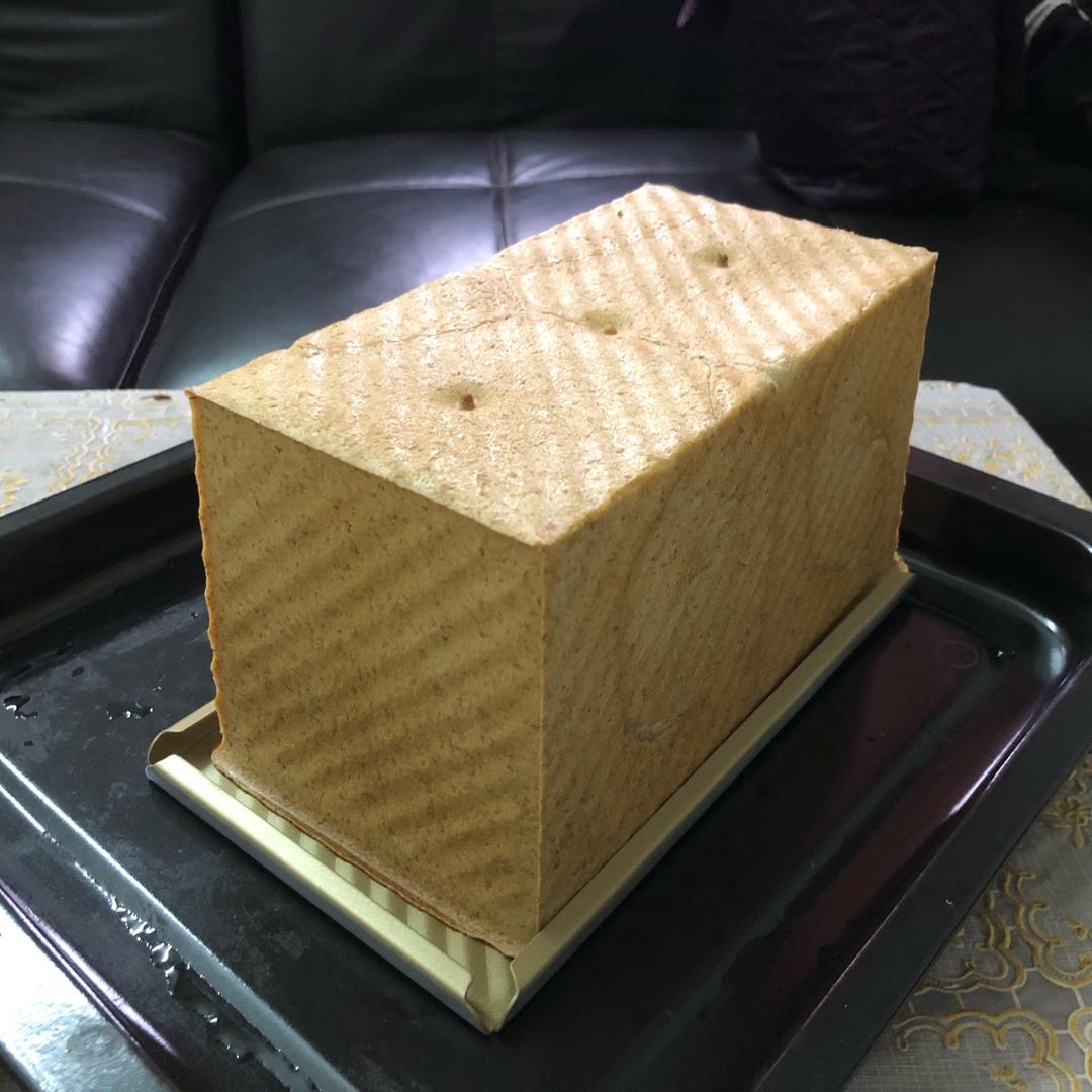 健身食谱-复杂碳水化合物-全麦面包